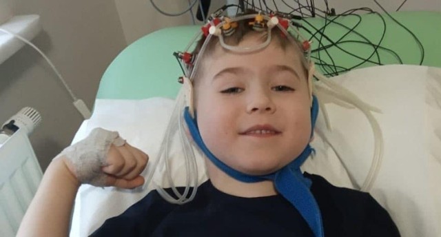 W sobotę, 30 września o godzinie 14 na placu Pokoju w Lęborku rozpocznie się festyn charytatywny dla 6-letniego Jakuba Potaczały. Gdy miał 2 lata lekarze zdiagnozowali u niego padaczkę.