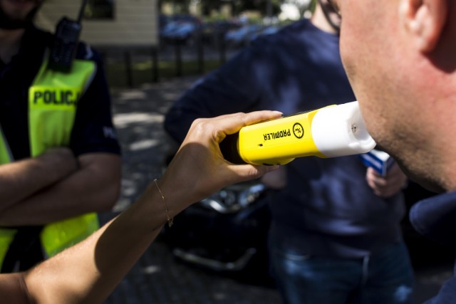 Policjanci z Jasła skontrolowali trzeźwość w poniedziałek 860 kierowców.