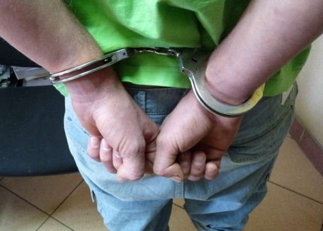 Kradzież w Jastrzębiu: 23-latek ukradł puszki