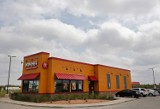 Znana na sieć restauracji fast food otwiera się w Polsce. Pierwsze lokale m.in. w Warszawie. Zagrożą KFC i McDonald's?