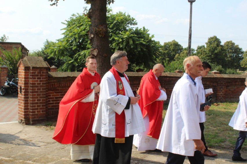 Odpust w parafii św. Wawrzyńca w Kościelnej Wsi w gminie Osięciny [zdjęcie]