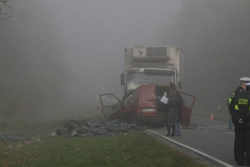 10 lat temu doszło do tragicznego wypadku busa pod Nowym Miastem n. Pilicą. Zginęło w nim 18 mieszkańców Drzewicy