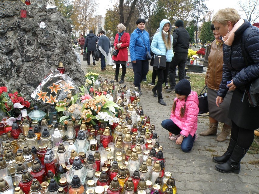 1 listopada 2016: na cmentarzu w Mysłowicach