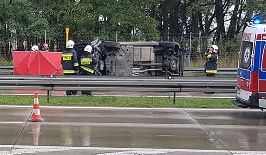 Śmiertelny wypadek na S8 w Polichnie. Na trasie dachował...