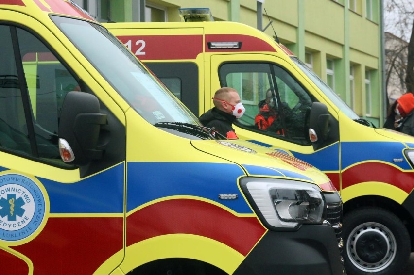 W województwie kujawsko-pomorskim jeden ambulans przypada na...