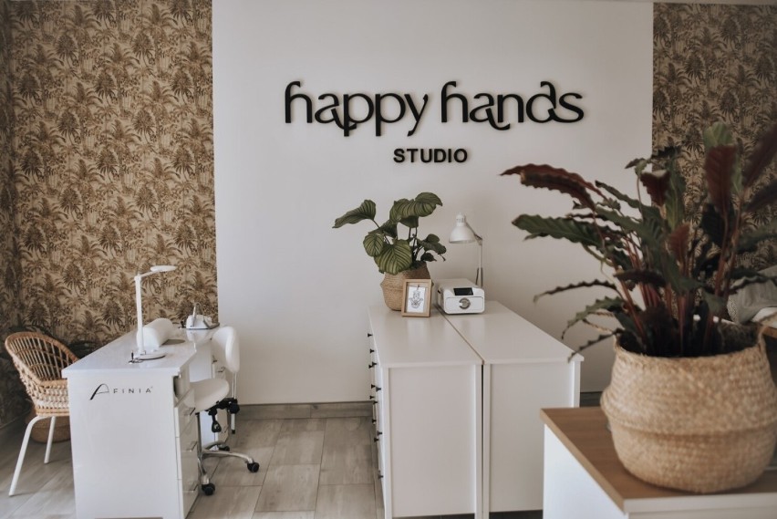 Na mapie Radomia pojawił się nowy salon beauty, Happy Hands Studio. Gdzie się znajduje i co oferuje? Zobaczcie zdjęcia
