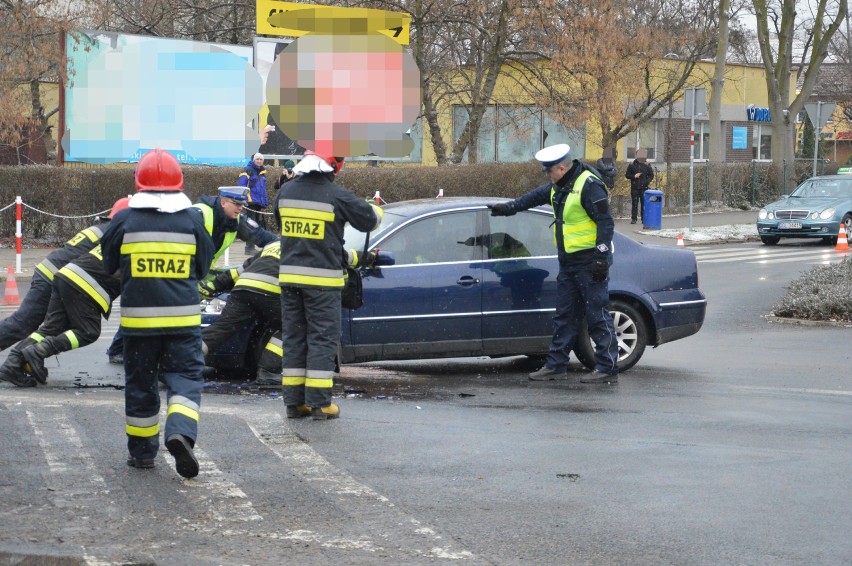 Zderzenie na skrzyżowaniu Wojska Polskiego i Armii Krajowej w Głogowie [ZDJĘCIA]