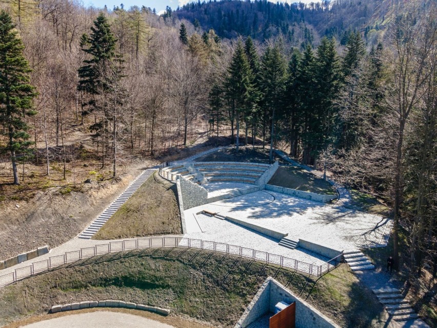 Zmodernizowany amfiteatr w Lipniku został oddany do użytku....