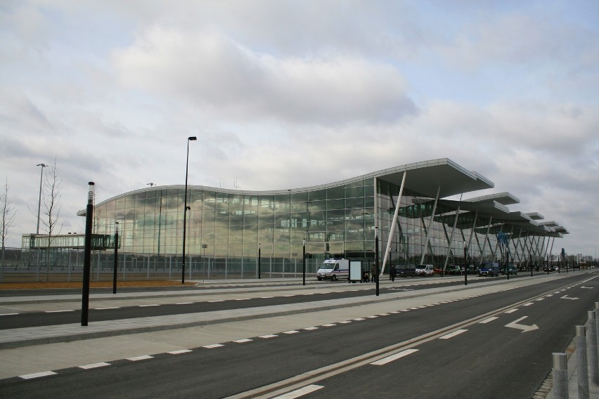 Nowy terminal na lotnisku we Wrocławiu