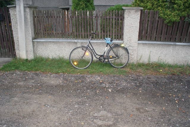 Na skutek wypadku na Mostowej w Tomaszowie ranna została rowerzystka