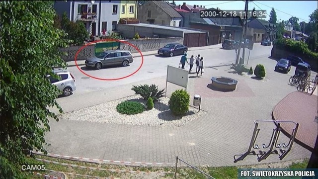 Kto rozpozna samochód zaznaczony na zdjęciu?