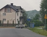 Wypadek w Turzy Śl. Wjechała renault do rowu, dwie osoby w szpitalu