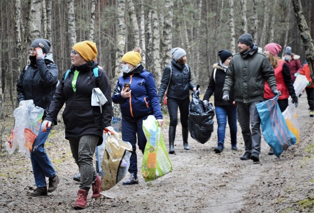 Grup Leszy, Miłośnicy Czystych Lasów Bełchatów podczas akcji w Kurnosie, 7.03.2021