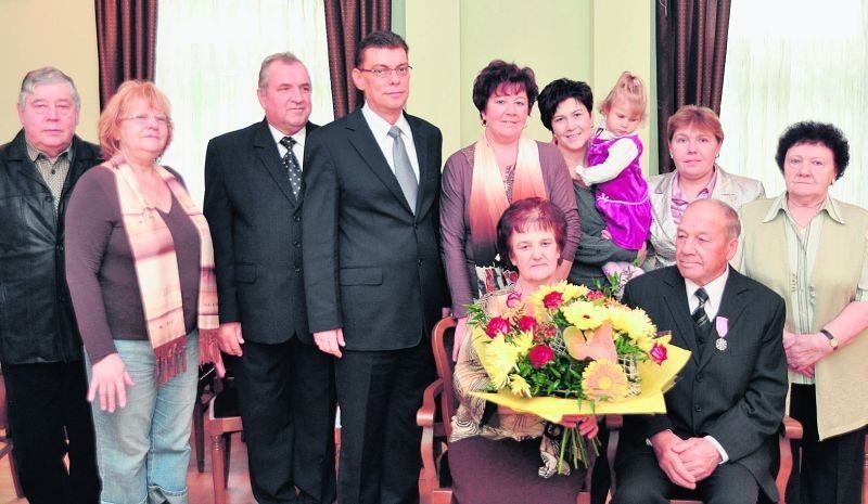 Barbara i Zdzisław Jankowscy są razem już 50 lat. W pięknej...
