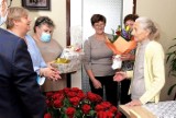 Gmina Masłowice. Pani Janina Leżańska z Kraszewic obchodziła 100. urodziny. Były życzenia i 100 róż