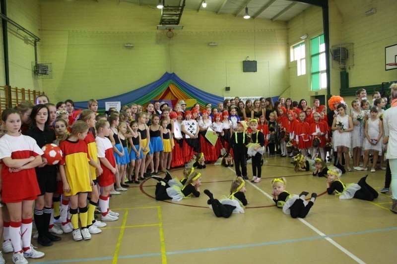 Konfrontacje taneczne w Białobrzegach: Ponad 300 tancerzy na parkiecie
