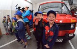 Półkolonie z Unią Skierniewice. Dzieci odwiedziły skierniewickich strażaków [ZDJĘCIA]
