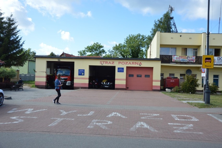 Łeba. Aż do Bielska - Białej pojechali odebrać swój wygrany wóz strażacki dla OSP