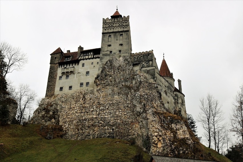 Braszów to miasto położone w Transylwanii, ok. 160 km od...