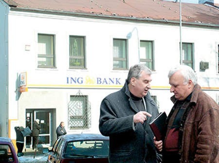 Michał Syczewski i Stanisław Kuzior uważają, że to bank spowodował upadek ich firmy. Agnieszka Łuczakowska