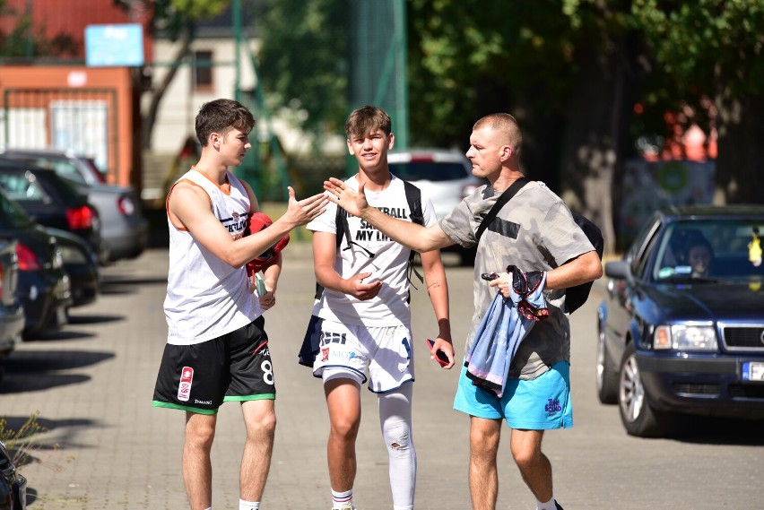 Finał 3x3 Summer League Żary. Puchar letniej ligi koszykówki powędrował do drużyny Andrach, czyli ubiegłorocznego tryumfatora 