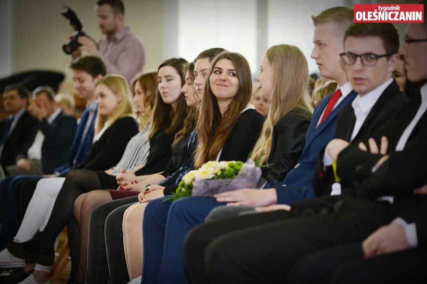 Pożegnanie uczniów w II LO w Oleśnicy