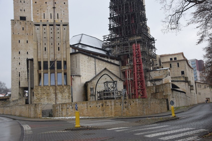 Mały Asyż w Tychach, czyli kościół świętych Franciszka i...