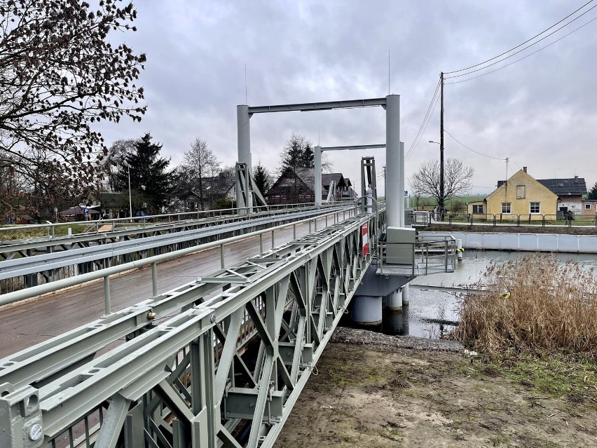 Przebudowany most w miejscowości Żelichowo.