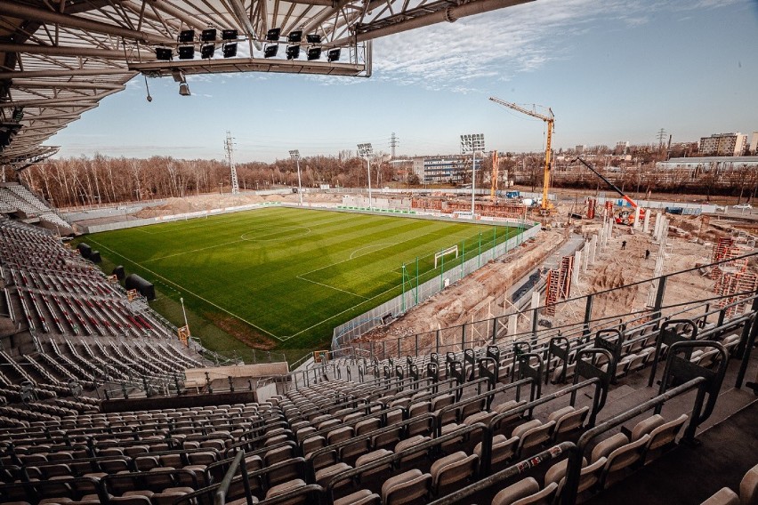 Nowe zdjęcia z budowy trybun na stadionie ŁKS w Łodzi