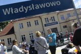 Dworzec PKP we Władysławowie miał być kopią Stacji Kultura w Rumi. Dworzec kolejowy z nowymi planami. Będą jakieś plusy? | ZDJĘCIA