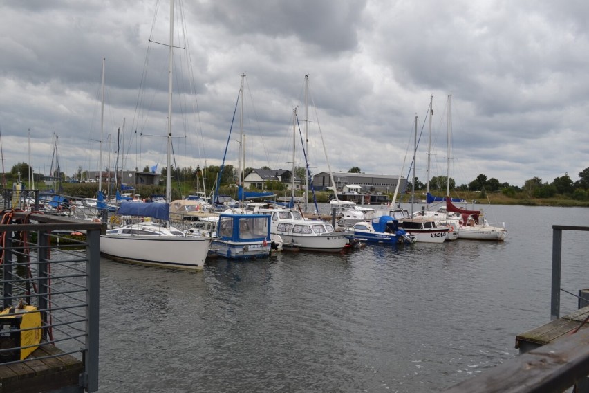 Port w Błotniku coraz większy. Więcej miejsc dla jachtów i ... tramwaju wodnego