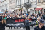 Ręce Precz od Dzieci. Wielka manifestacja na placu Trzech Krzyży [ZDJĘCIA] 