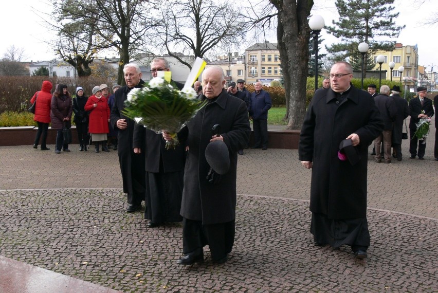 Wieluń: Uczcili 99. rocznicę odzyskania niepodległości[ZDJĘCIA]