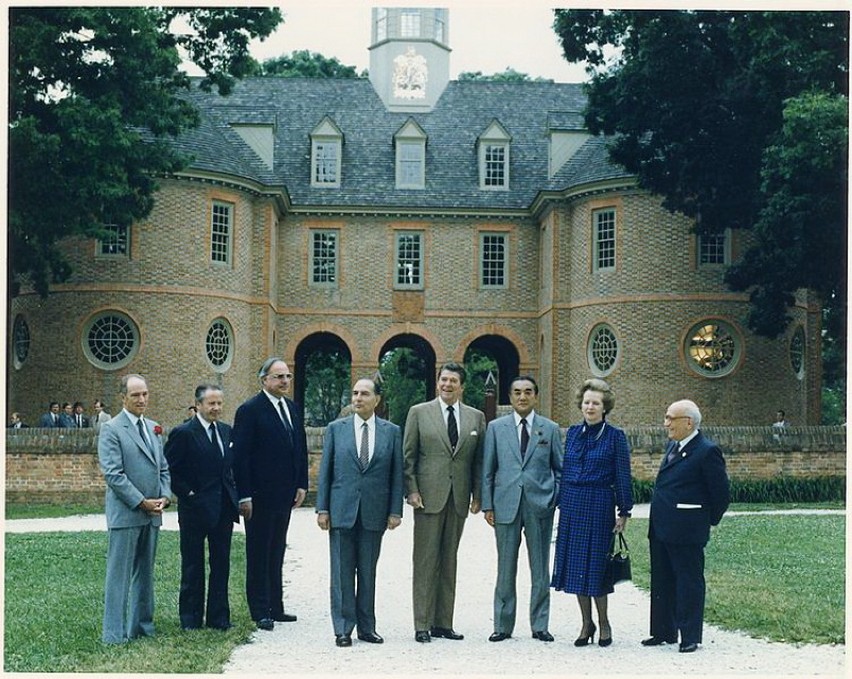 Szczyt G-7 w 1983 roku. Na zdjęciu  politycy odpowiedzialni za przeprowadzenie ćwiczeń Able Archer 83: trzeci od lewej Helmut Kohl, piąty Ronald Reagan, siódma Margaret Thatcher