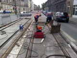 Koniec remontu torów na Limanowskiego 20 sierpnia. Od niedzieli wracają tramwaje i autobusy