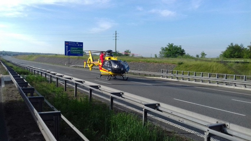 Wypadek na A1: Wywrócił się samochód dostawczy. AKTUALIZACJA