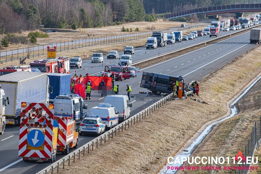 Wypadek na A4 między Węzłami Brzesko i Tarnów, 22.02.2022