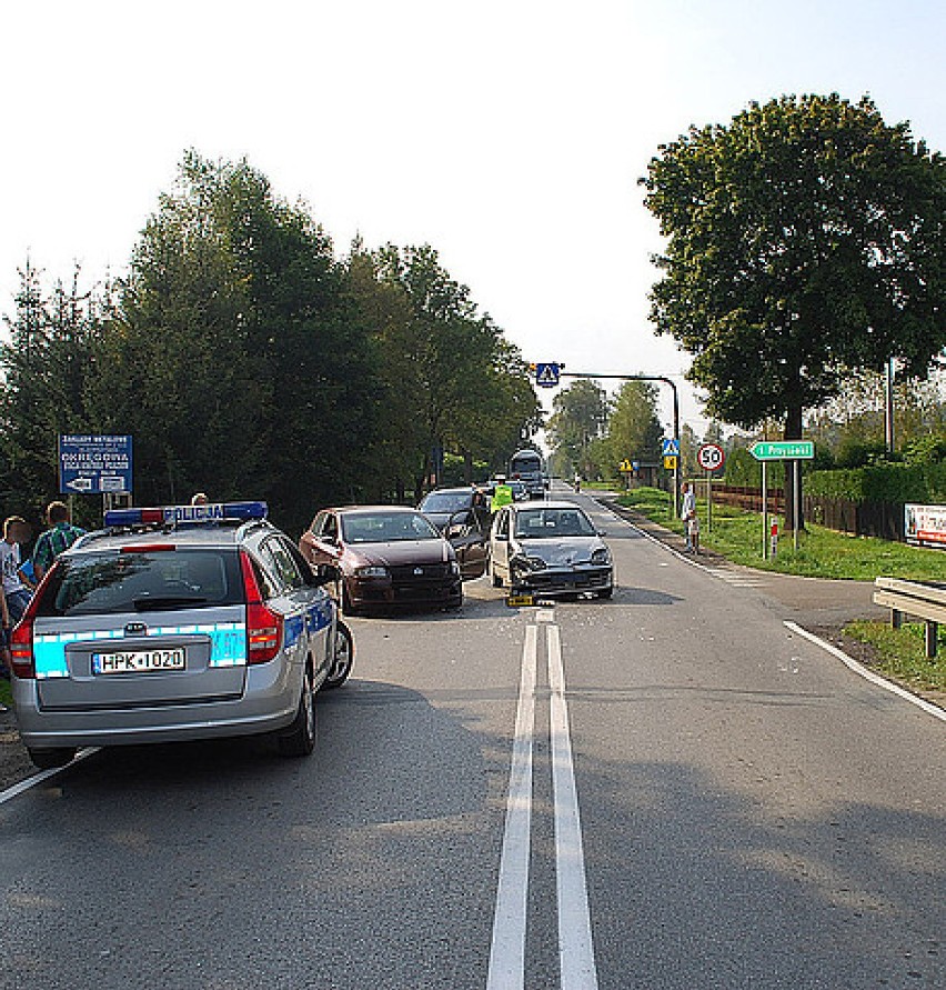 Wypadek w Przysiekach. Zderzyły się dwa samochody
