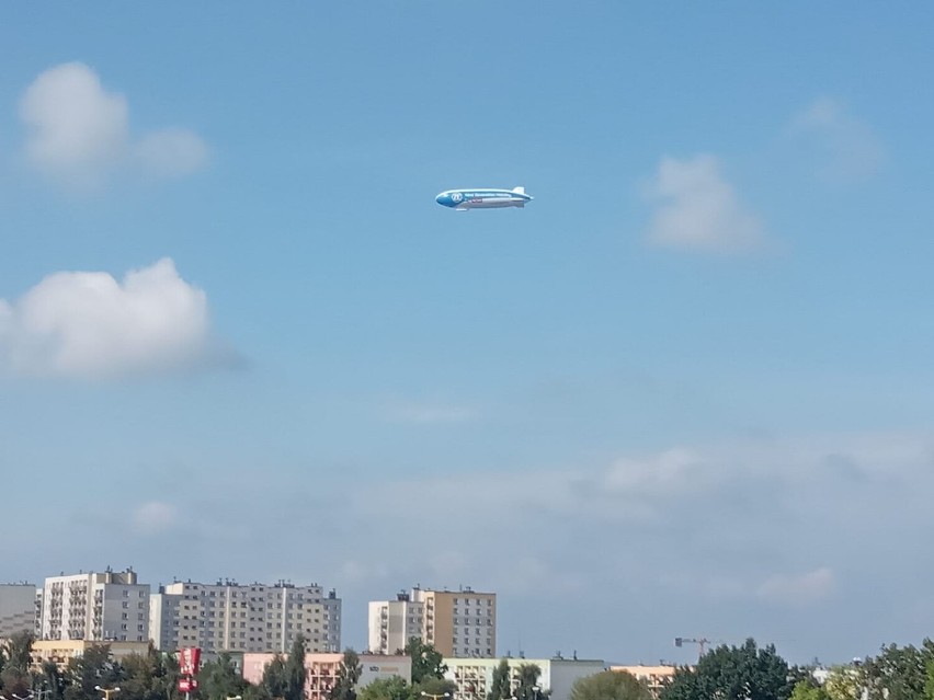 Nad Częstochową i pow. lublinieckim przeleciał Zeppelin. Ten sterowiec to OLBRZYM! Zobaczcie ZDJĘCIA!