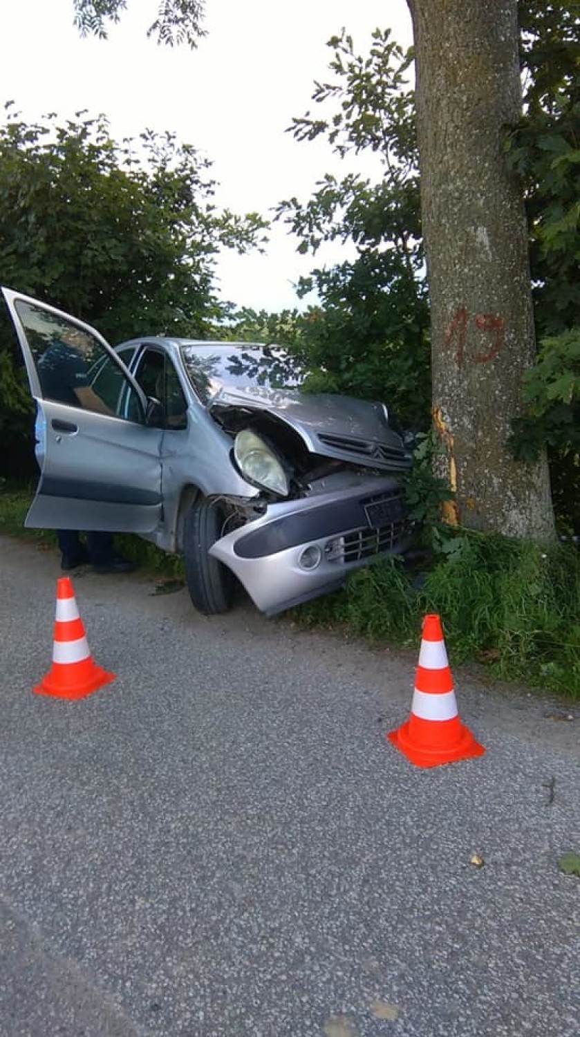 Wypadek w Plesewie pod Łasinem. Jedna osoba została ranna