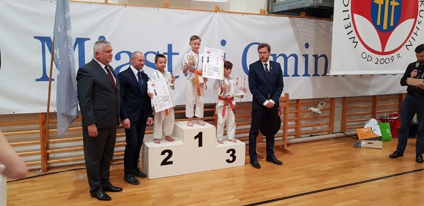 Cztery medale dla Akademii Karate Kyokushin w Radomsku [ZDJĘCIA]