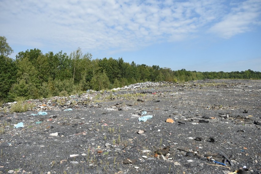 Góra odpadów przy ul. Szyb Zachodni