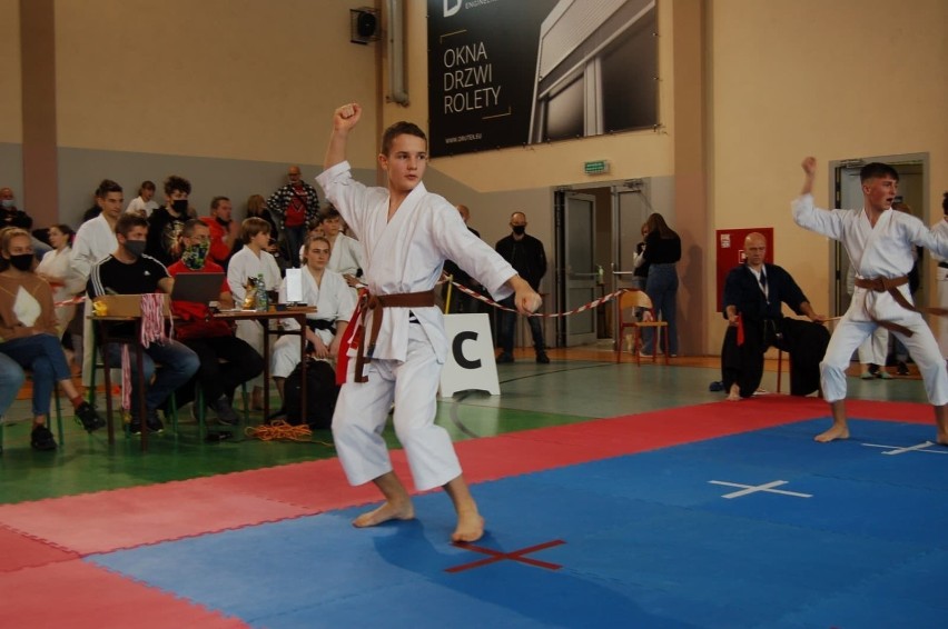 Reprezentanci Klubu Karate NIDAN Zielona Góra w Bytowie...