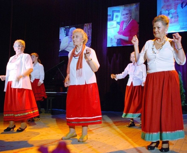 Scena lubańskiego MDK-u czeka na utalentowanych seniorów