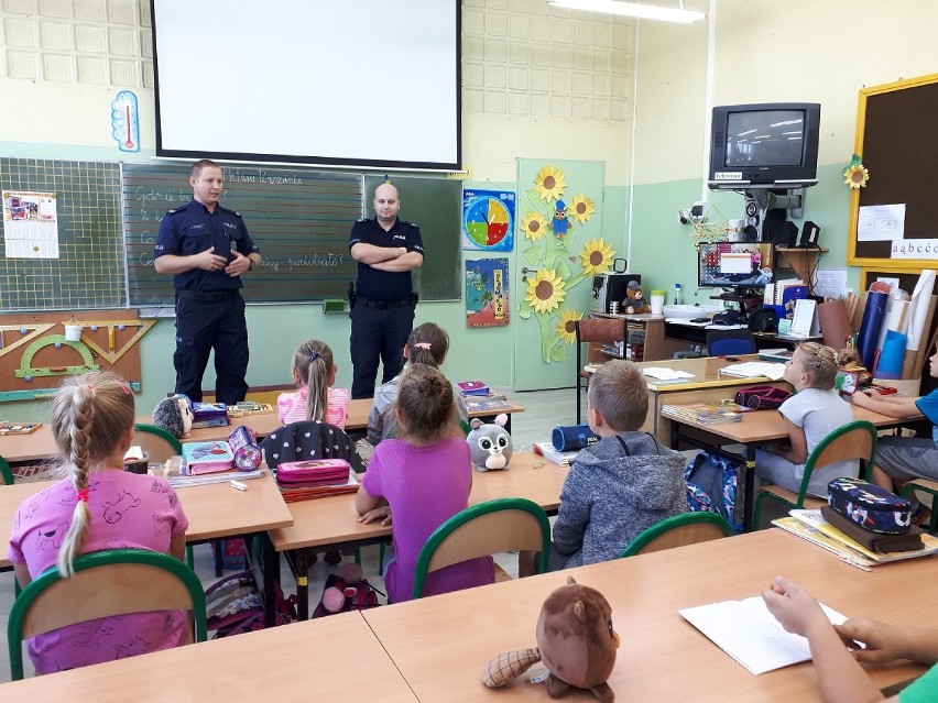 Powrót do domu ma być bezpieczny. Policja rusza w teren 