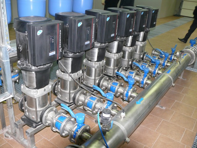 Zestaw hydroforowy do podnoszenia ciśnienia w stacji wodociągowej