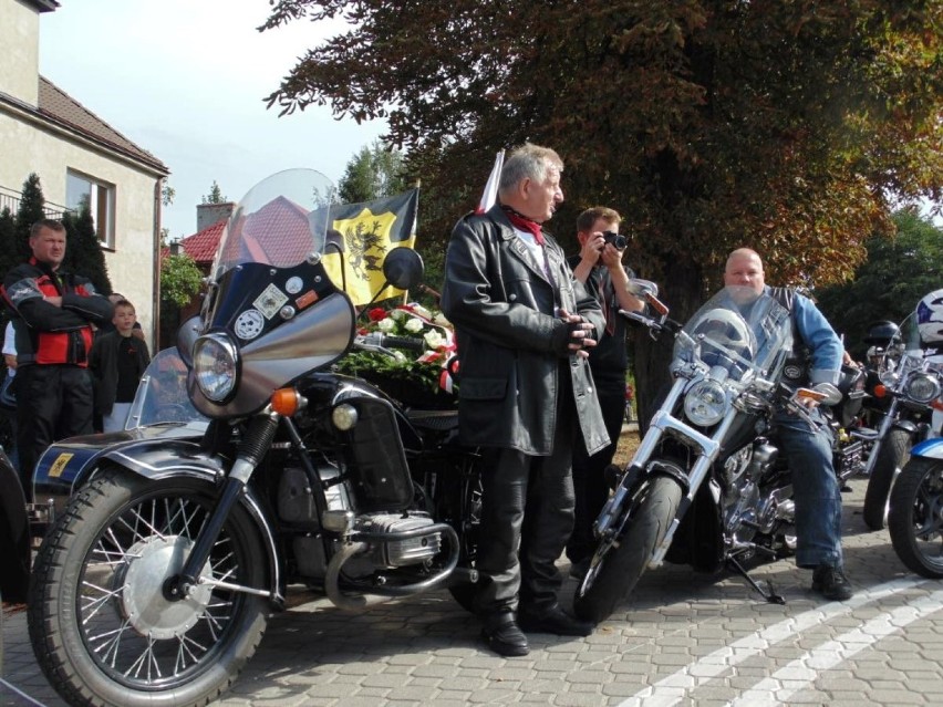 Motocyklowy Rajd Piaśnicki. Kierowcy uczcili pamięć zamordowanych w Lasach Piaśnickich