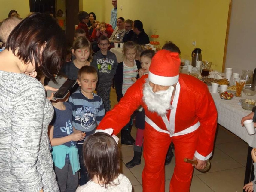 Mikołaj odwiedził dzieci w Pawłowie Żońskim [fot.]