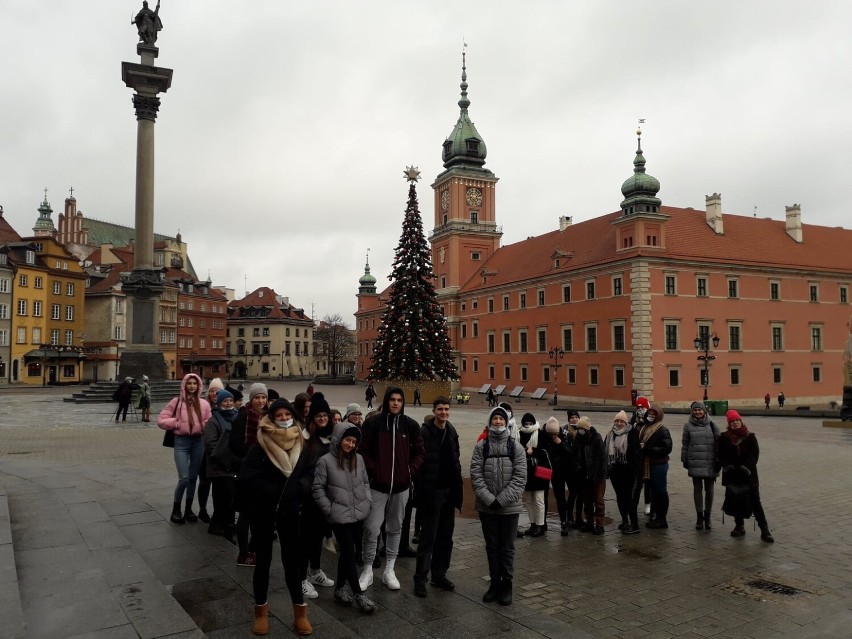 Krotoszyn: Warszawa nie ma tajemnic przed uczniami popularnego  ,,Mięśniaka”