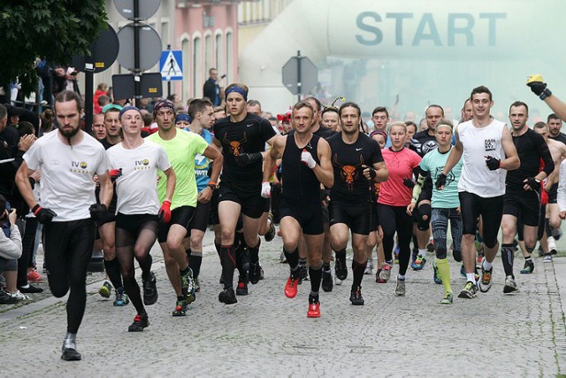 Bieg Szlakiem Wygasłych Wulkanów - Start